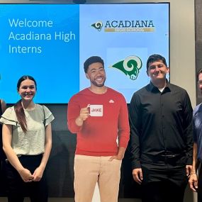 ???????????? We are proud to be hosting interns from @acadianahighschool Academy of Business Gracie Lapoint & Jaydon Landreneau!! ????????????

Thank you to Mrs. Stephanie Bennett for allowing Schlesinger State Farm to be a partner in education for Acadiana High!!!

“The mission of the Acadiana High School Academy of Business is to equip students with the practical business knowledge and communication skills necessary to have an immediate competitive edge in post-secondary education and/or the w