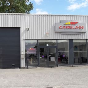 Bild von Carglass® Tournai : Remplacer & réparer les vitres de voiture