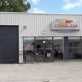 Bild von Carglass® Tournai : Remplacer & réparer les vitres de voiture