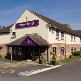 Premier Inn Gloucester (Little Witcombe) hotel exterior