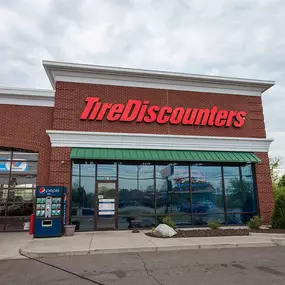 Tire Discounters on 6078 Harrison Ave in Cincinnati