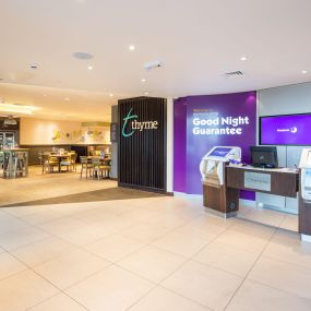 Premier Inn Basingstoke Town Centre hotel reception