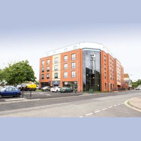 Premier Inn Basingstoke Town Centre hotel exterior