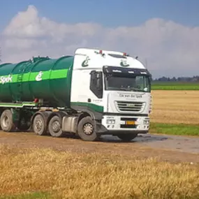 Cor van der Spek Mesthandel en Transport VOF