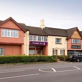 Premier Inn Burton On Trent East hotel exterior