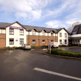 Premier Inn Stockport South hotel exterior