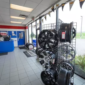 Tire Discounters on 1411 Leesburg Ave in Washington Court House