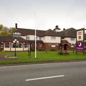 Premier Inn Wirral (Two Mills) hotel exterior