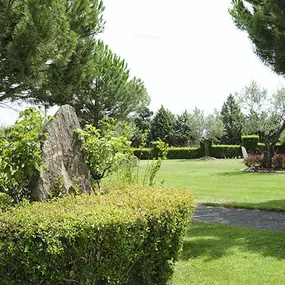 hotel-cuatro-calzadas-jardines.jpg