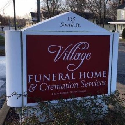 Logótipo de Village Funeral Home & Cremation Service