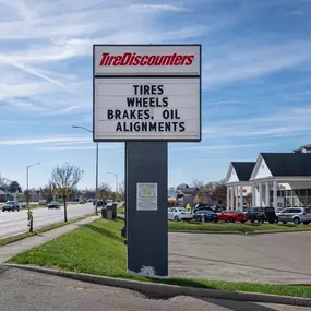 Tire Discounters Lebanon (Columbus) | Tires, Wheels, Services, Fluids, & more