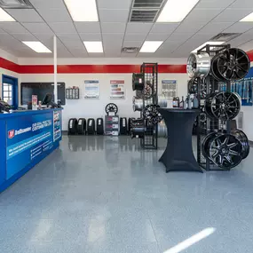 Tire Discounters Lebanon (Columbus) | Tires, Wheels, Services, Fluids, & more