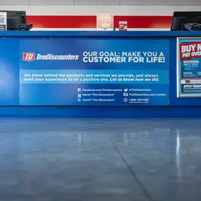 Tire Discounters Lebanon (Columbus) | Tires, Wheels, Services, Fluids, & more