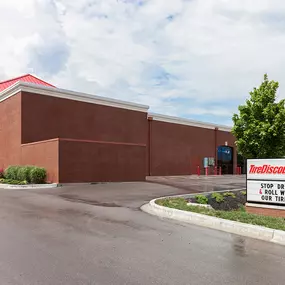 Tire Discounters on 714 President Place in Smyrna