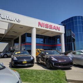 Nissan Dealership in Roseville Automall