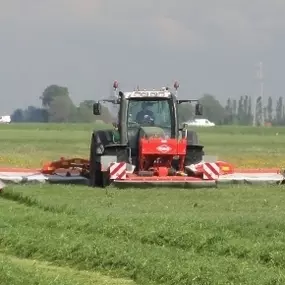 Loonbedrijf R van Vliet BV