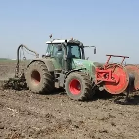 Loonbedrijf R van Vliet BV