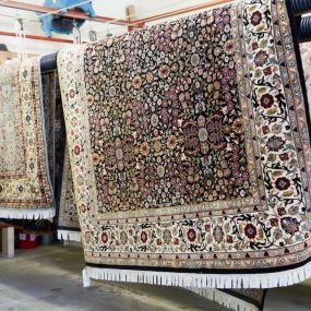 Hanging rugs after washing