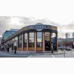 Art Marble 21 is a fusion of Seattle history and the new millennium.