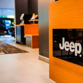 Bild von Lia Chrysler Jeep Dodge Ram Northampton