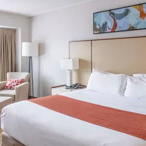 Deluxe King at Par-A-Dice Hotel