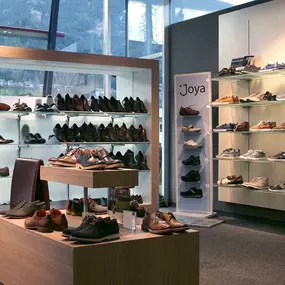 Prantl Schuhhaus in 6134 Vomp
Herren