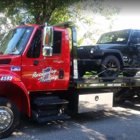 Call now for a towing service you can count on!