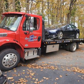 Call now for a towing service you can count on!