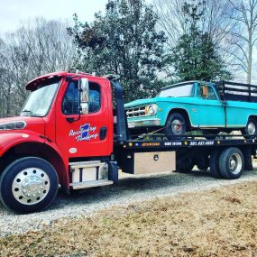 Call now for a towing service you can count on!