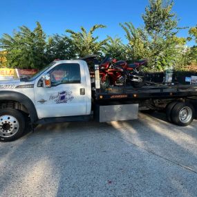 Call now for a towing service you can count on!