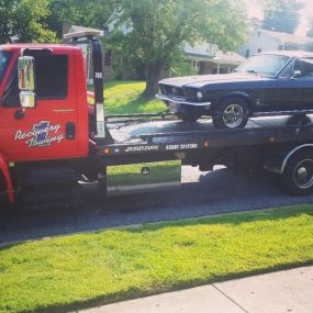 Call now for a towing service you can count on!