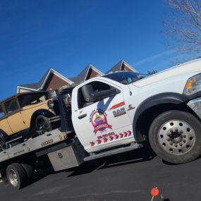 Stuck on the road? Call for a tow!