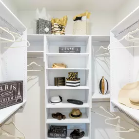 Encore Apartments Walk-In Closet