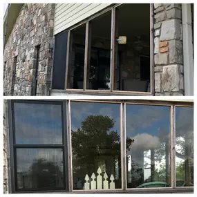 Kerrville's top choice for residential & commercial glass services, including shower doors & enclosures, custom glass table tops & shelving, and mirrors as well as window installation, window repair, re-screening, and commercial glass installation.  Contact us today for more information or to schedule service!