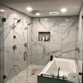 Kerrville's top choice for residential & commercial glass services, including shower doors & enclosures, custom glass table tops & shelving, and mirrors as well as window installation, window repair, re-screening, and commercial glass installation.  Contact us today for more information or to schedule service!