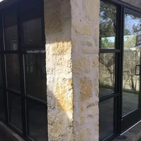 Kerrville's top choice for residential & commercial glass services, including shower doors & enclosures, custom glass table tops & shelving, and mirrors as well as window installation, window repair, re-screening, and commercial glass installation.  Contact us today for more information or to schedule service!