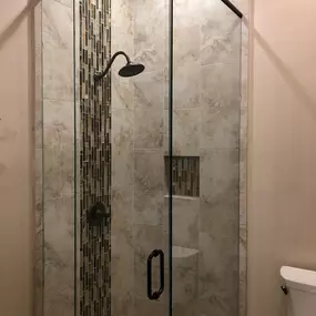 Kerrville's top choice for residential & commercial glass services, including shower doors & enclosures, custom glass table tops & shelving, and mirrors as well as window installation, window repair, re-screening, and commercial glass installation.  Contact us today for more information or to schedule service!