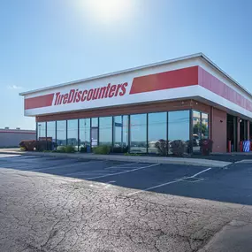 Tire Discounters on 8081 N Springboro Pike in Miamisburg