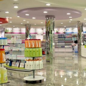 farmacia-ramon-alarcon-articulos-belleza-04.jpg