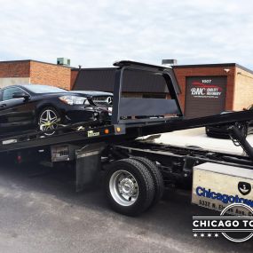 Towing Company Chicago http://chicagotowing.com/
