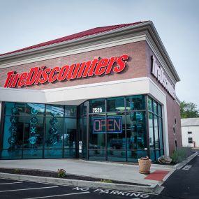 Tire Discounters on 7525 Wooster Pike in Cincinnati