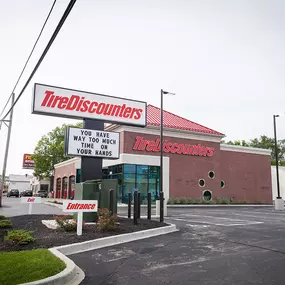 Tire Discounters on 7525 Wooster Pike in Cincinnati