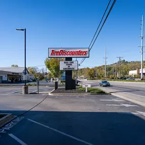 Tire Discounters Wooster Pike | Tires, Wheels, Services, Fluids, & more