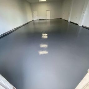 Solid epoxy flooring by Premier Garage