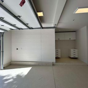 White Slatwall by Premier Garage of the Bay Area