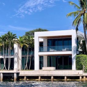 Check out this gorgeous waterfront home in Boca that ACG recently completed.