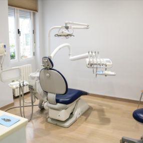 javier-carreno-dentista-consultorio-04.jpg