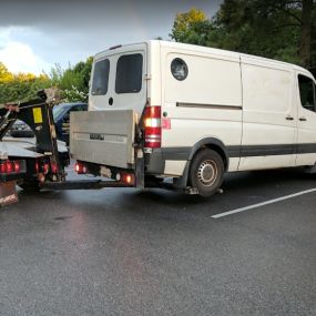 Double J Towing & Transport in Bowie, Maryland 
(240) 286-1494
http://doublejtowing.com/