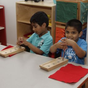 Bild von Apple Montessori Schools & Camps - Edison