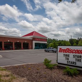 Tire Discounters on 8002 Hwy 100 in Nashville